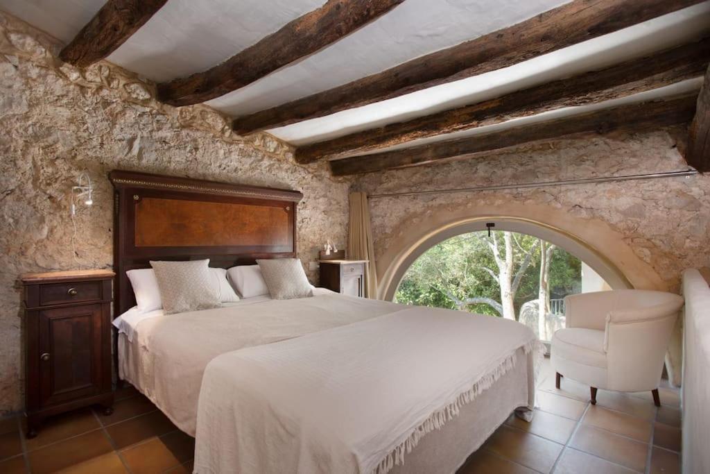 Sitges Hill Retreats-Masia Nur 22 Bedrooms Divided Over 9 Houses For Max 44 Guests 卡涅利亚斯 外观 照片