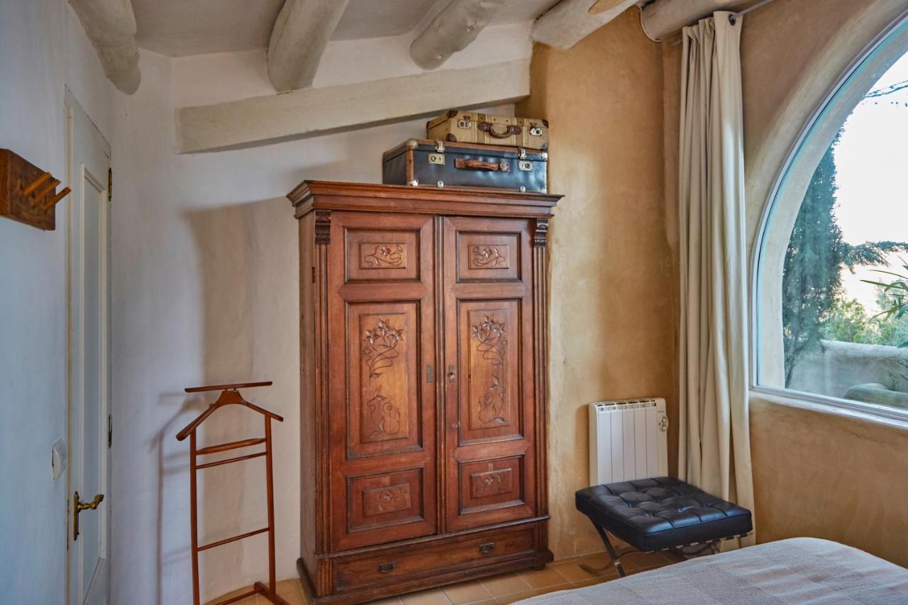 Sitges Hill Retreats-Masia Nur 22 Bedrooms Divided Over 9 Houses For Max 44 Guests 卡涅利亚斯 外观 照片