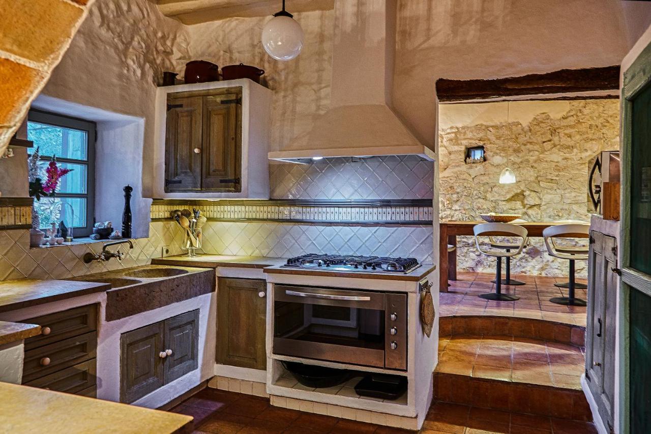 Sitges Hill Retreats-Masia Nur 22 Bedrooms Divided Over 9 Houses For Max 44 Guests 卡涅利亚斯 外观 照片