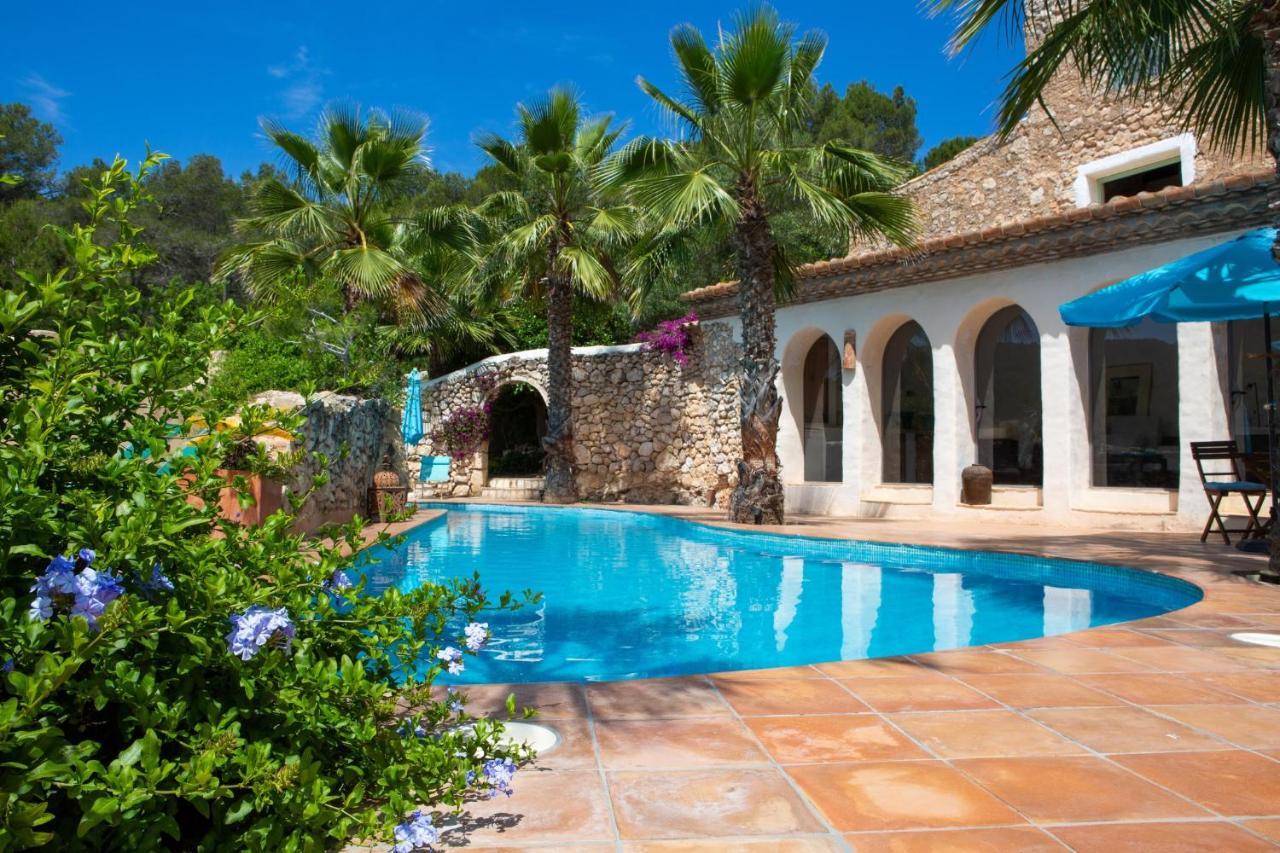 Sitges Hill Retreats-Masia Nur 22 Bedrooms Divided Over 9 Houses For Max 44 Guests 卡涅利亚斯 外观 照片