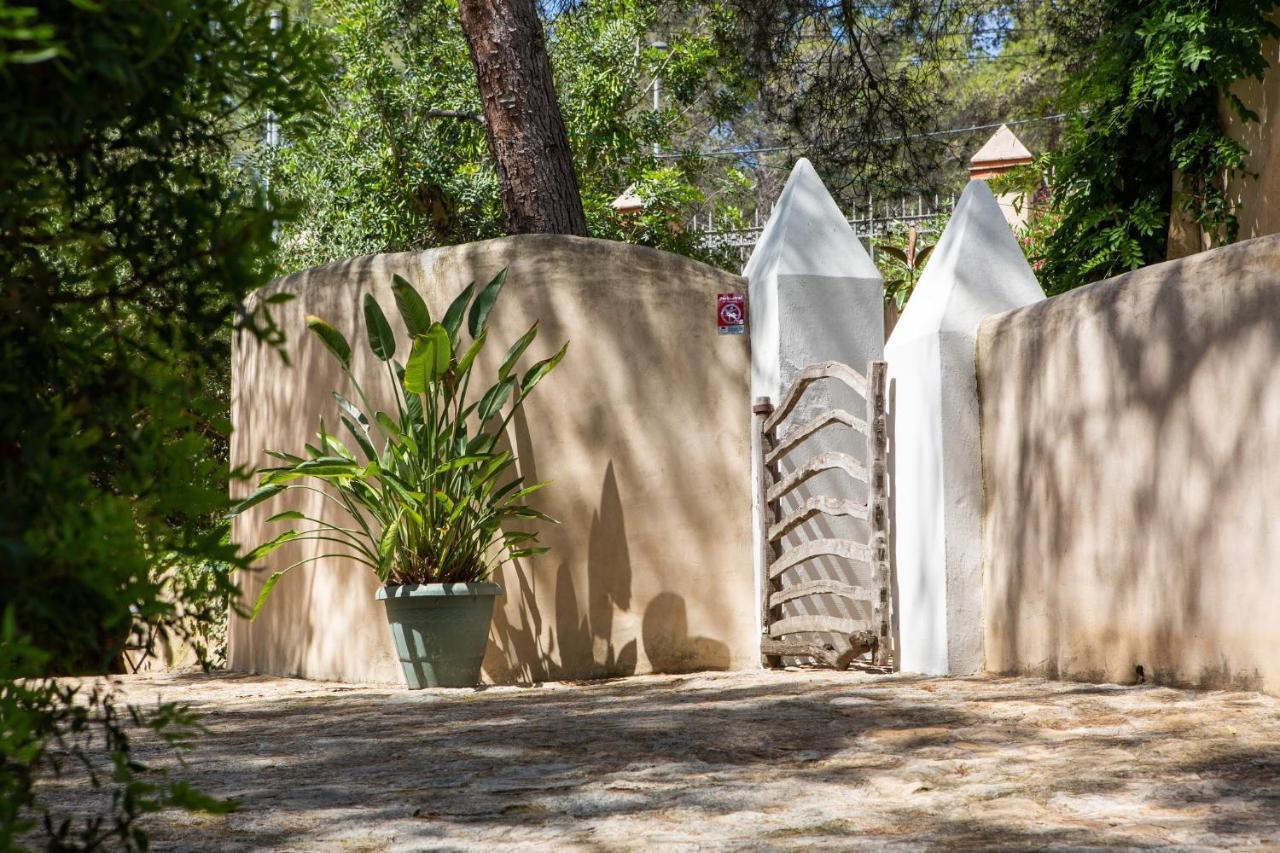Sitges Hill Retreats-Masia Nur 22 Bedrooms Divided Over 9 Houses For Max 44 Guests 卡涅利亚斯 外观 照片